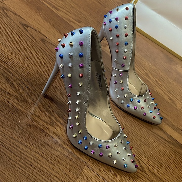 Spiked Heels - Picture 4 of 4